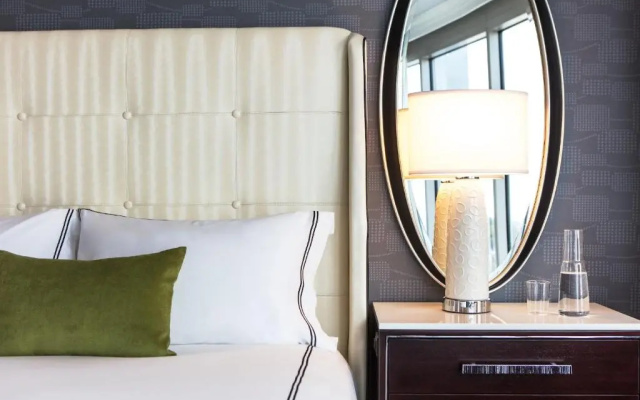 Standard Double room with park view
