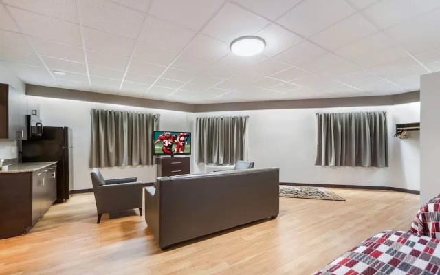 Standard Suite