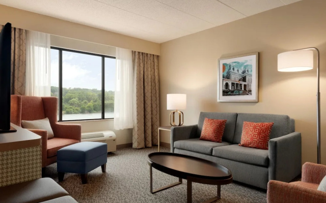 Double Suite