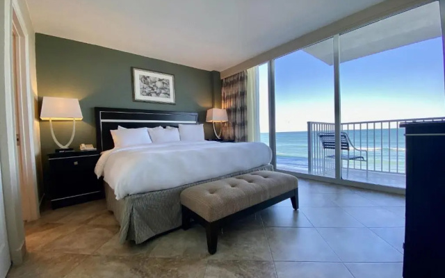 1 Bedroom Double Suite with balcony and oceanfront