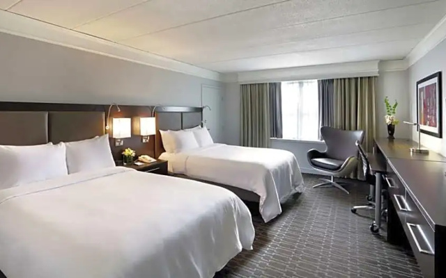 Grand room