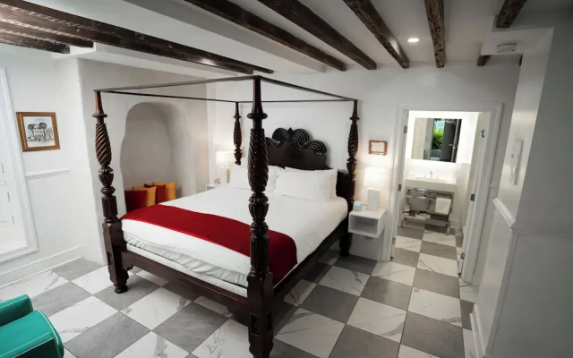 Classic room