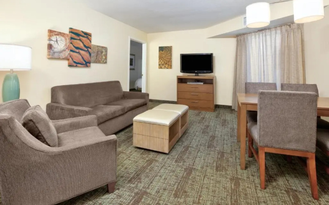 2 Bedrooms Suite