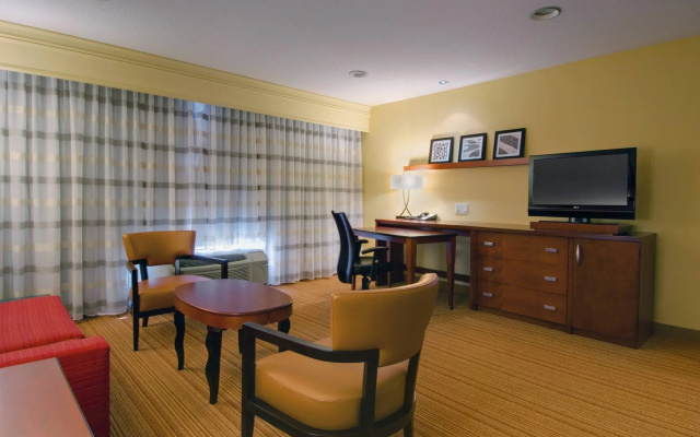 2 Bedrooms Double Suite