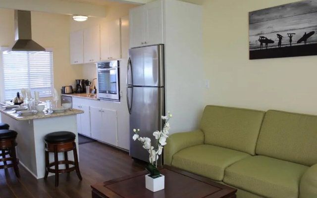 Apartment with balcony