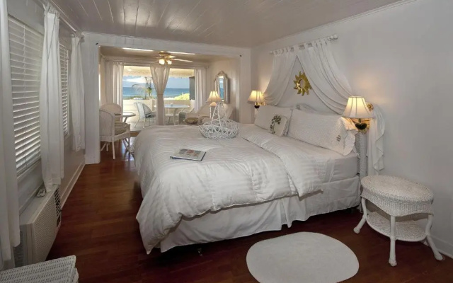 Bungalow with sea view