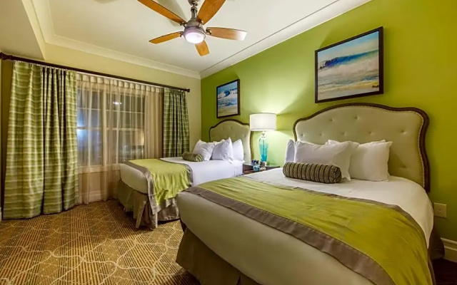 3 Bedrooms Quadruple Villa