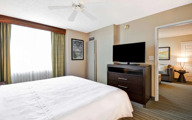 1 Bedroom Premium Double Suite