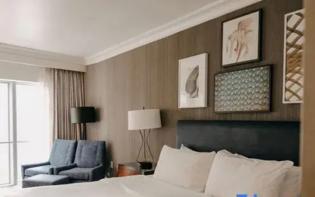 1 Bedroom Presidential Suite with city view
