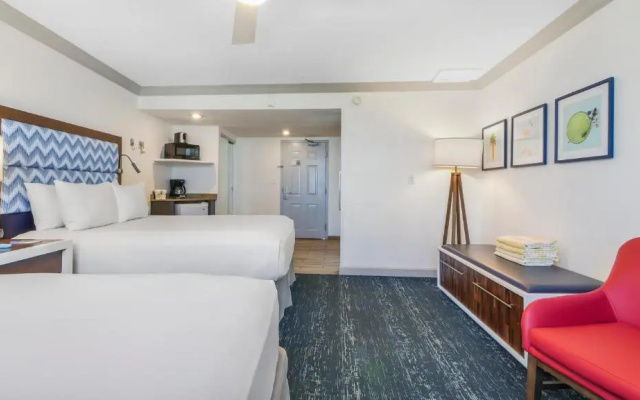Traditional room beachfront