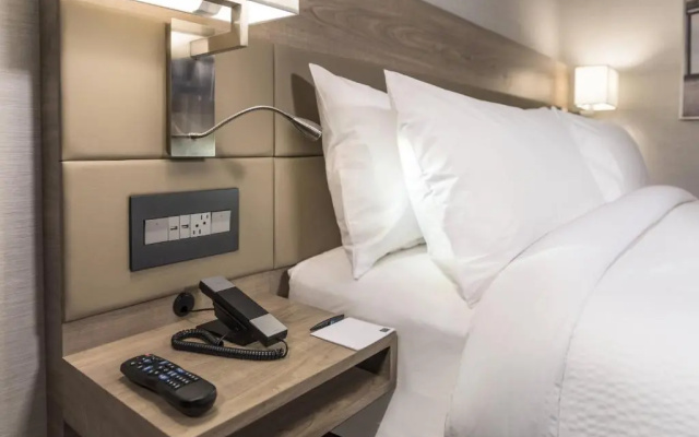 1 Bedroom Double Suite