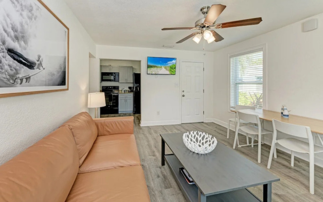 Deluxe Double Basement room with courtyard view