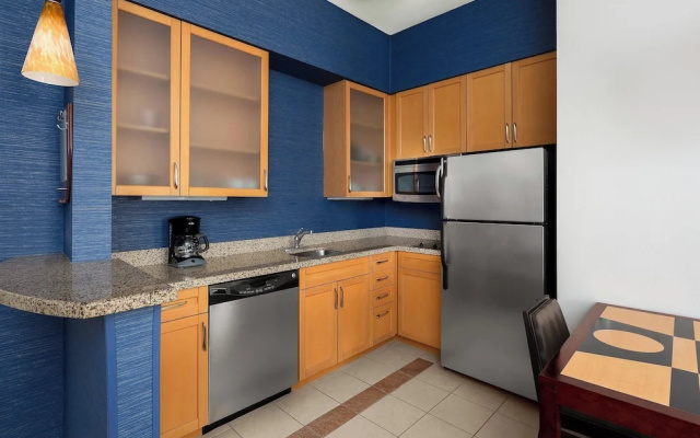 1 Bedroom Suite