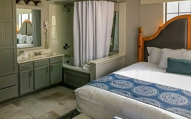 3 Bedrooms Grand Quadruple Villa