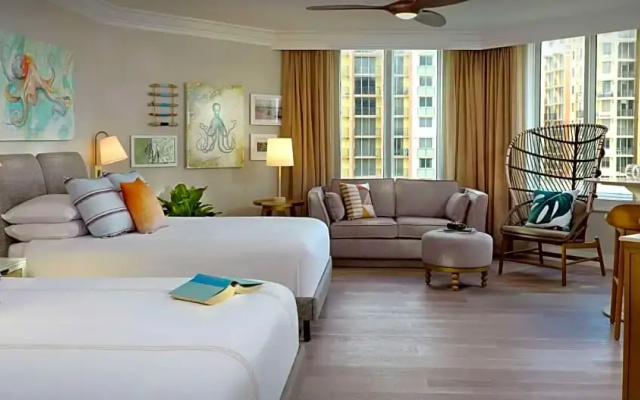 Standard room with city view