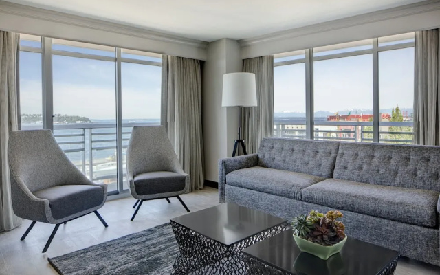 Double Suite