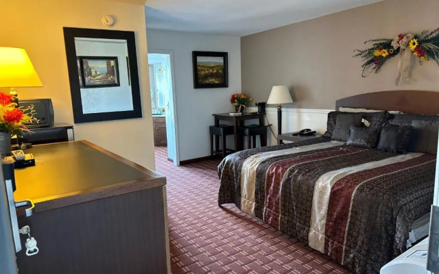 Deluxe Suite