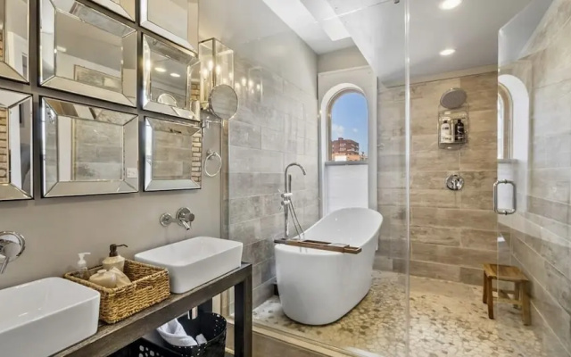 Classic Double room with courtyard view