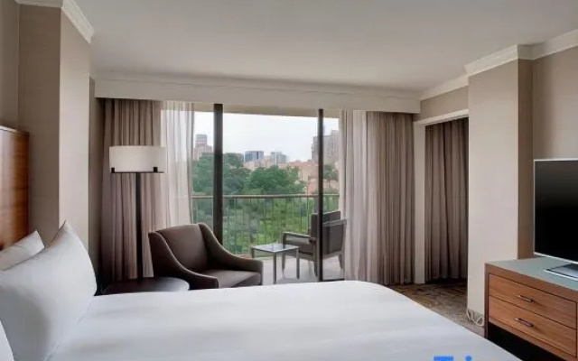 Standard Quadruple room with balcony and with river view