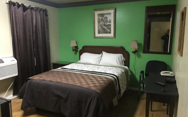 Economy room