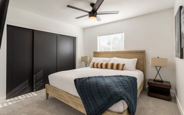 Bed in Dorm