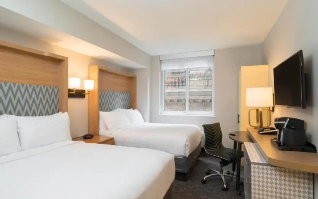 Standard High Floor room