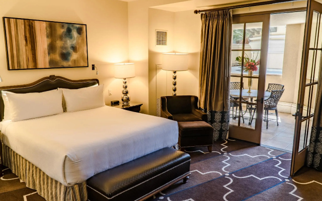 Deluxe Double room with balcony