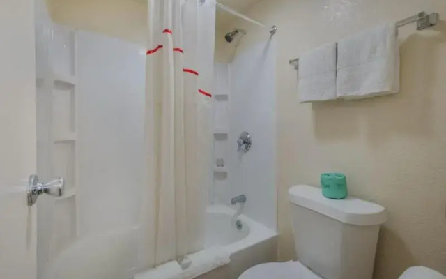 Standard Sextuple room