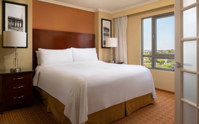 1 Bedroom Family Suite with balcony