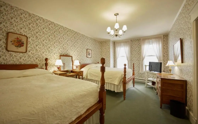 Double Suite