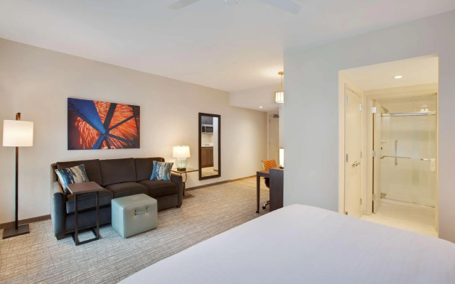 Hearing Accessible Double Studio Suite