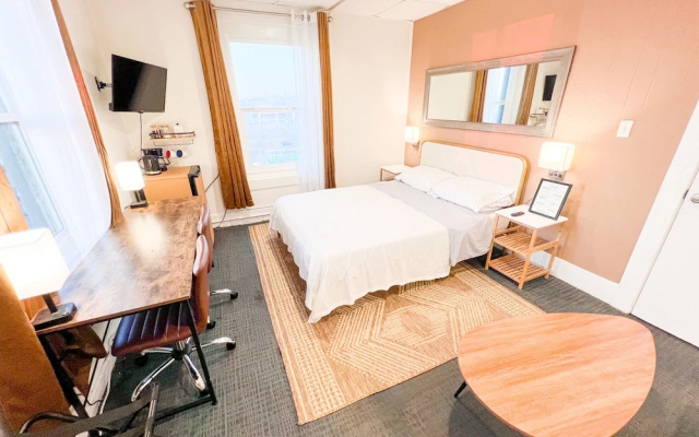 Comfort room