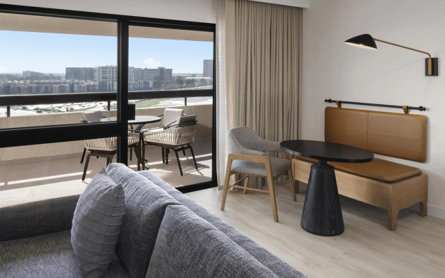 Double Suite