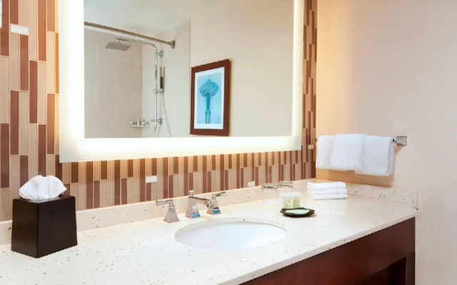 Deluxe Double room with city view