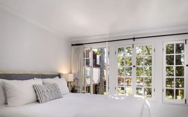 1 Bedroom Standard Duplex room