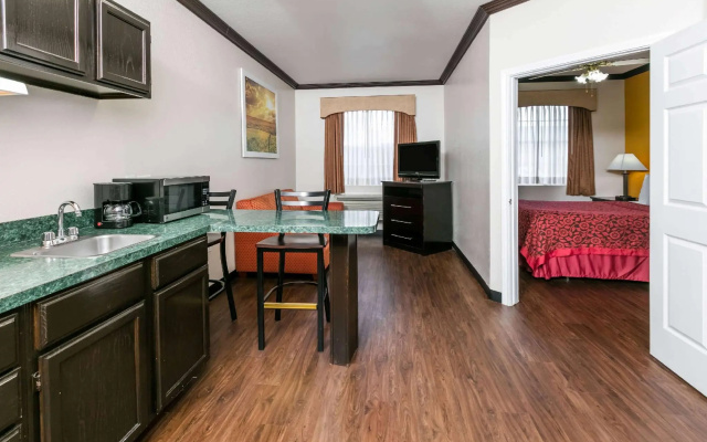 1 Bedroom Double Suite