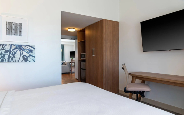 4 Bedrooms Double Suite
