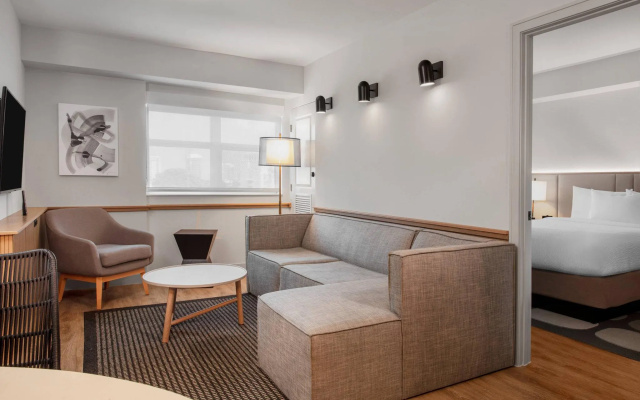 2 Bedrooms Suite