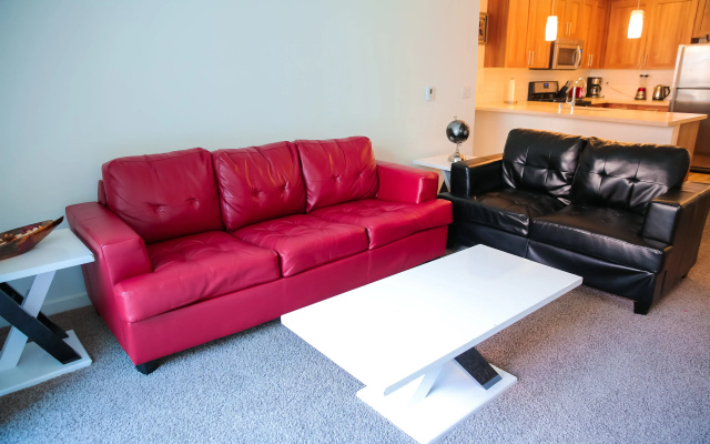 2 Bedrooms Apartment with balcony