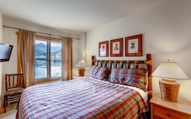 2 Bedrooms Standard room with balcony and with mountain view