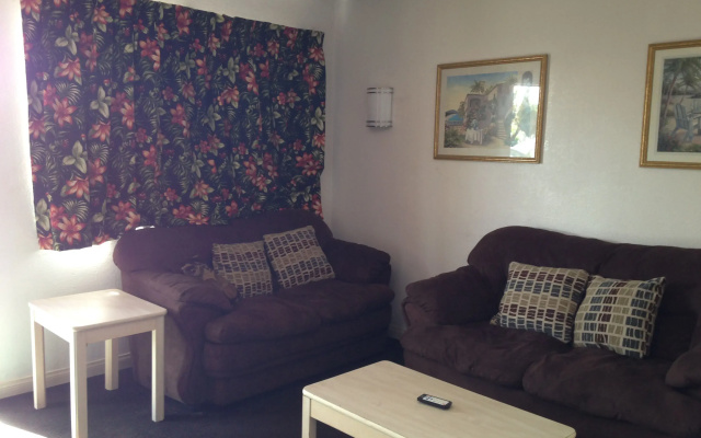 Quadruple Suite