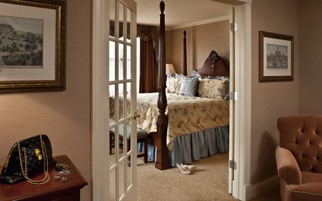 Ambassador Suite
