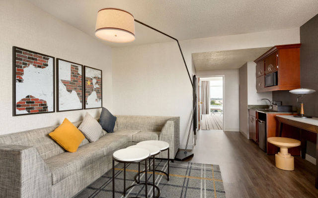 Executive Suite