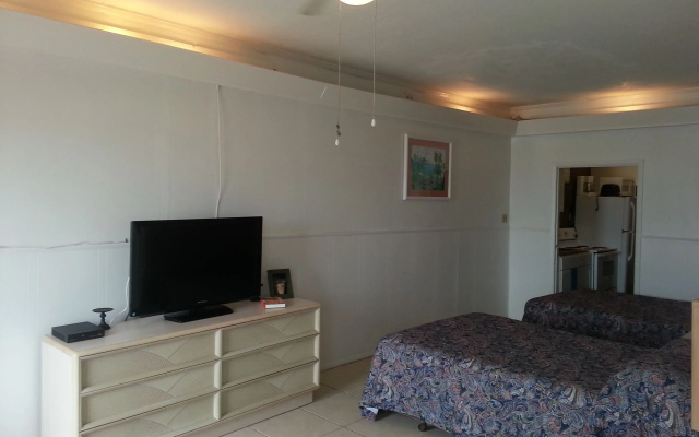 Standard Quadruple room with ocean view