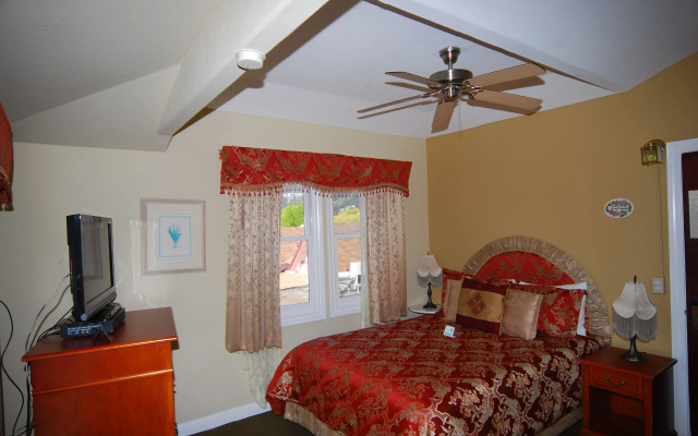 Deluxe Double room with view