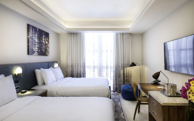 Deluxe Quadruple room