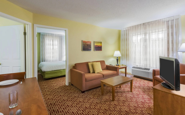 2 Bedrooms Suite