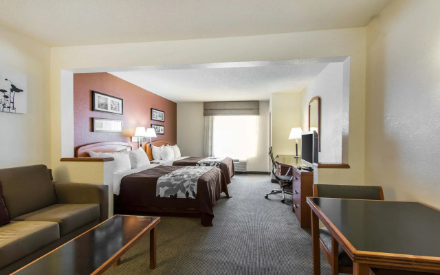 Quadruple Suite