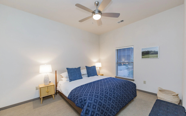 Deluxe Apartment
