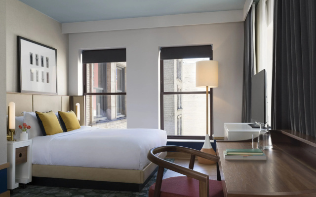Premier Double room with city view